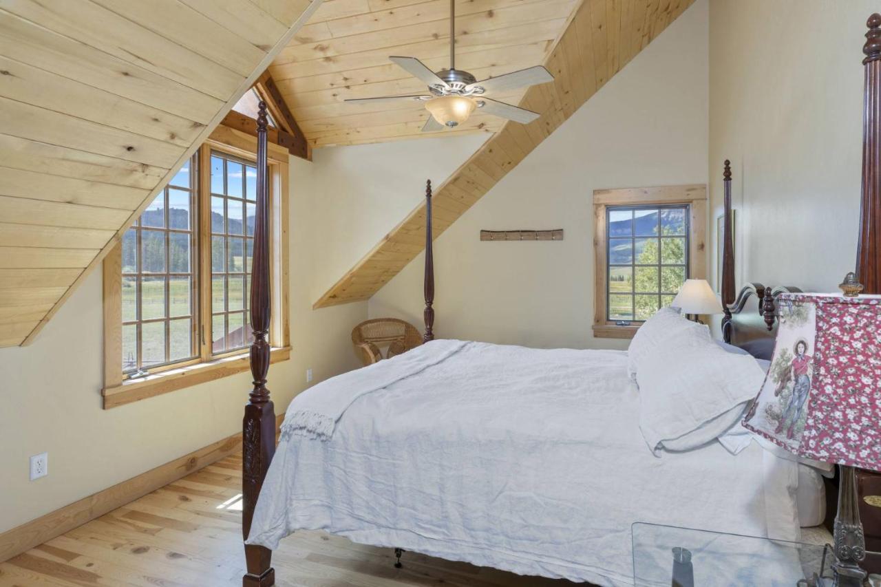 הוילה Placerville Hughes Ranch - Wilson Mesa, 70 Acres With Views Upon Views מראה חיצוני תמונה