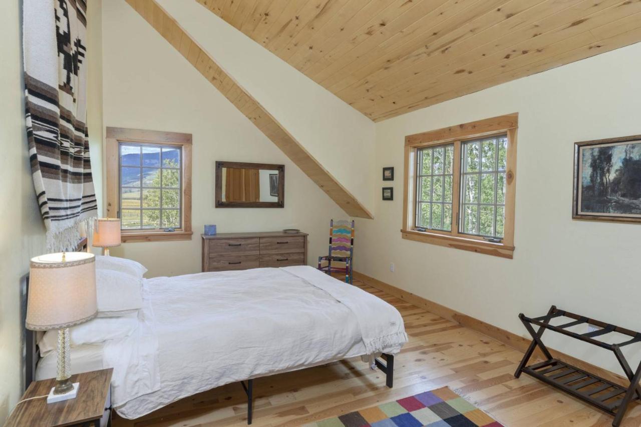 הוילה Placerville Hughes Ranch - Wilson Mesa, 70 Acres With Views Upon Views מראה חיצוני תמונה
