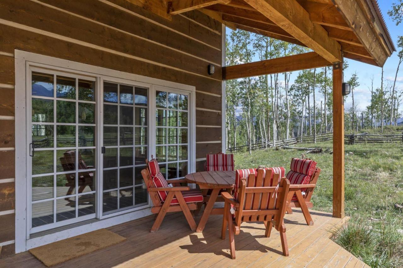 הוילה Placerville Hughes Ranch - Wilson Mesa, 70 Acres With Views Upon Views מראה חיצוני תמונה